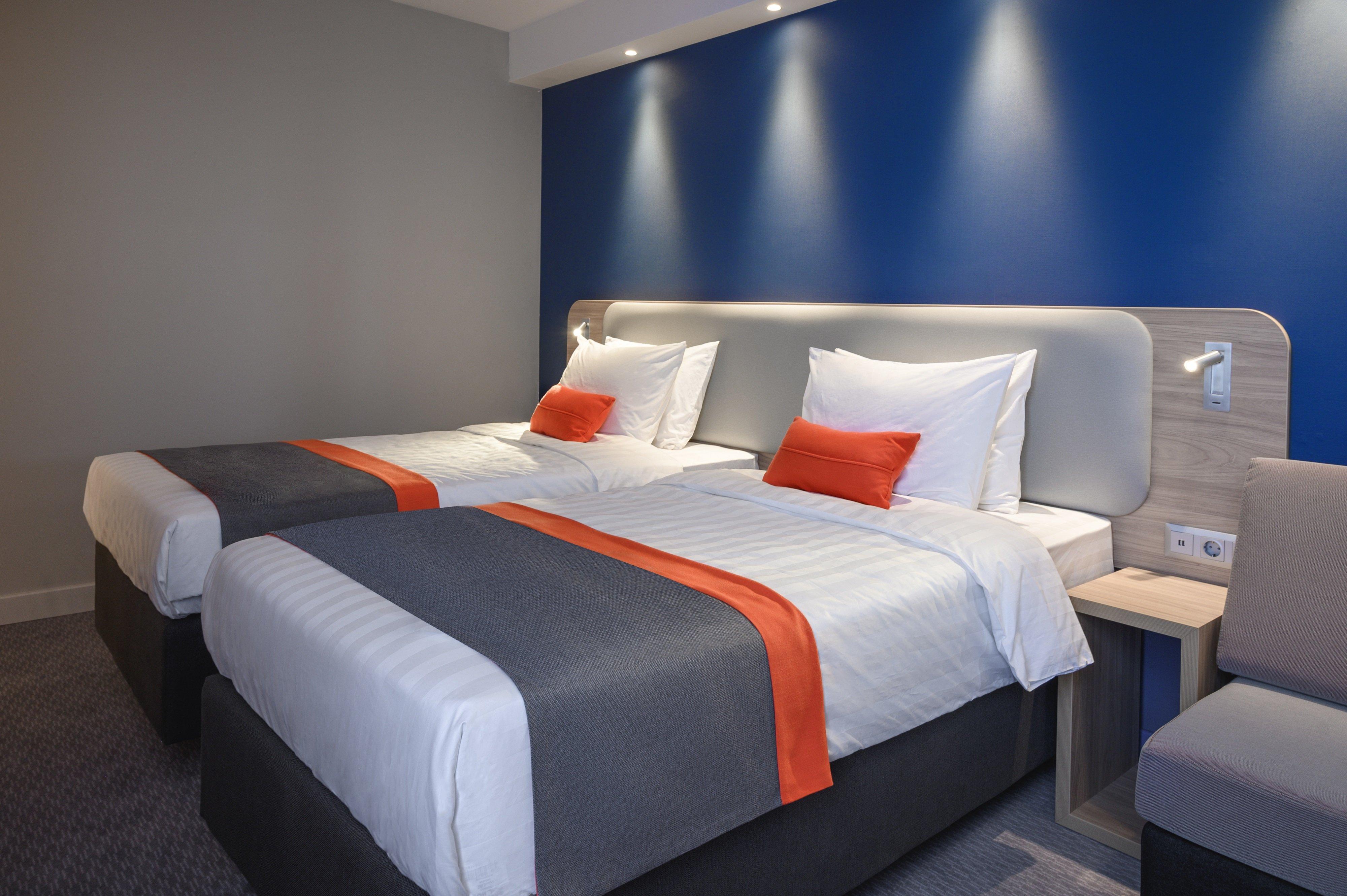 Holiday Inn Express - Almaty By Ihg Zewnętrze zdjęcie