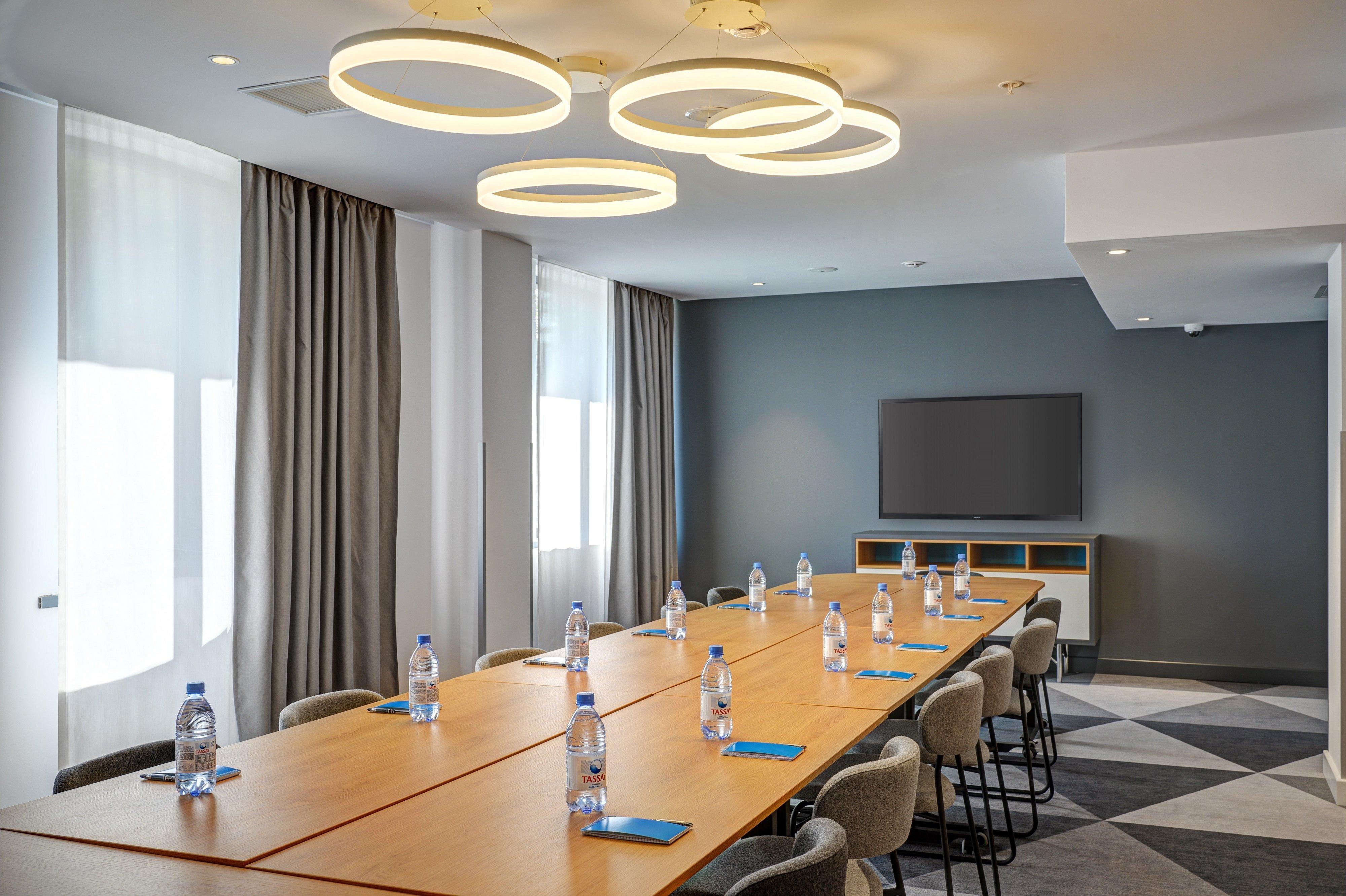 Holiday Inn Express - Almaty By Ihg Zewnętrze zdjęcie