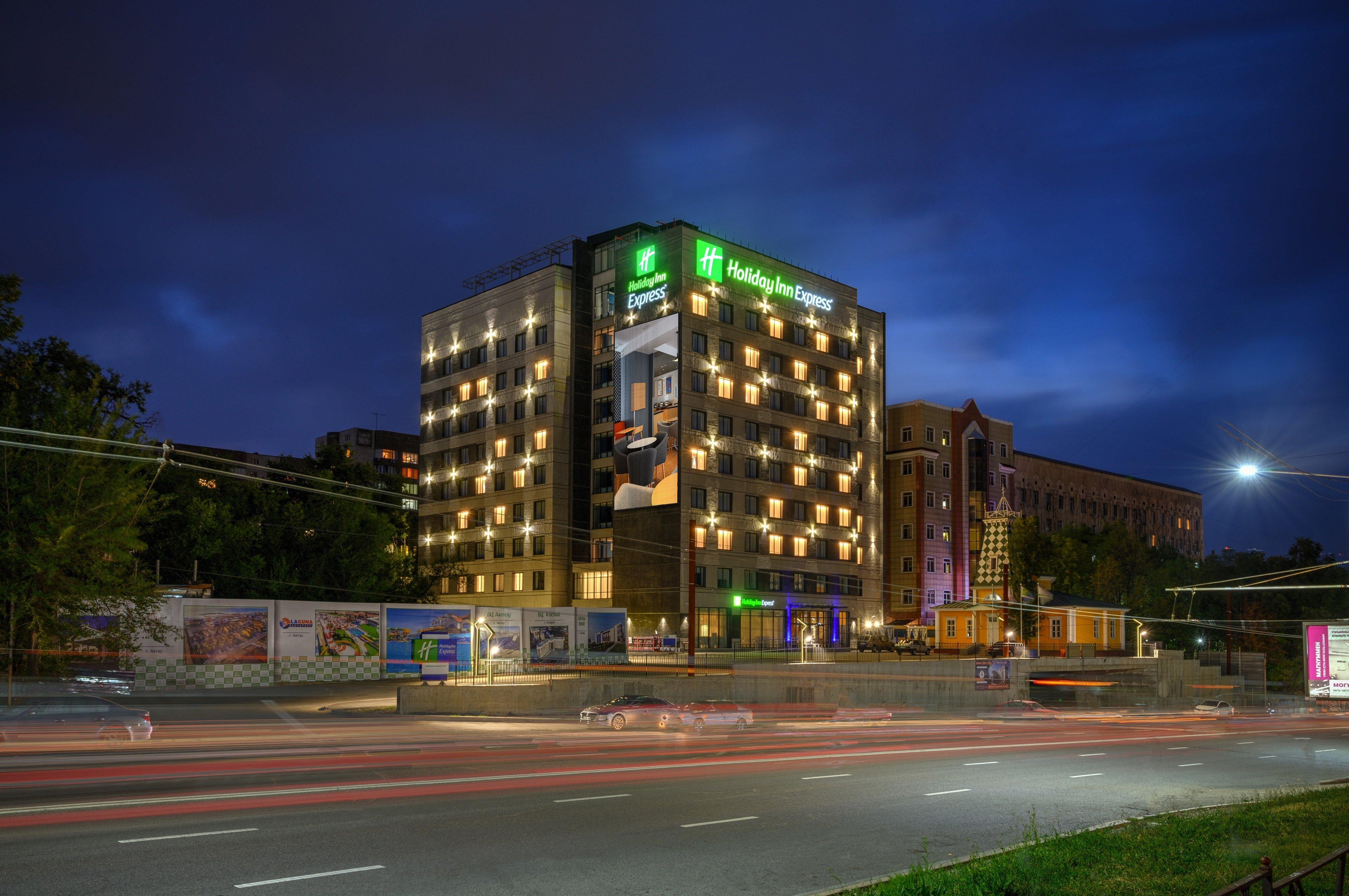 Holiday Inn Express - Almaty By Ihg Zewnętrze zdjęcie
