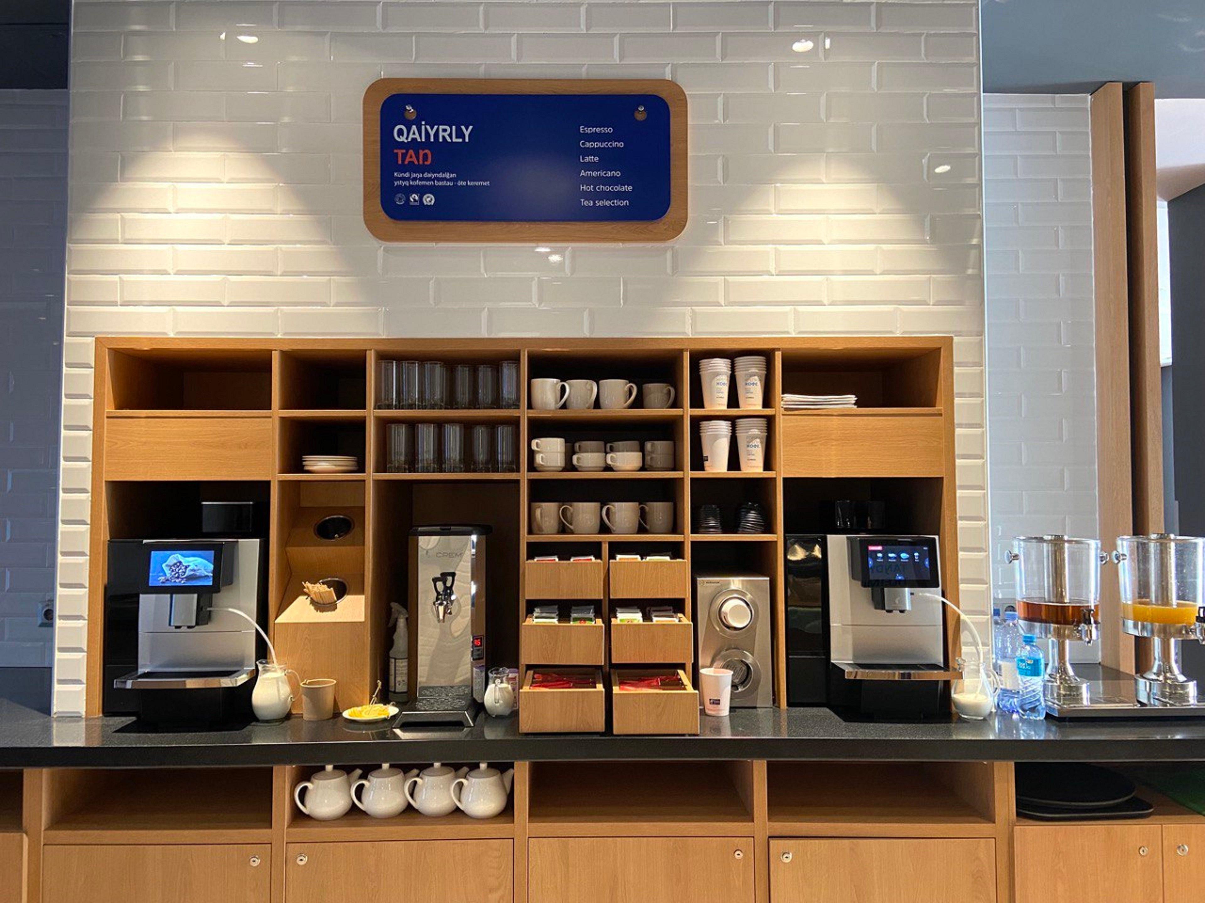 Holiday Inn Express - Almaty By Ihg Zewnętrze zdjęcie